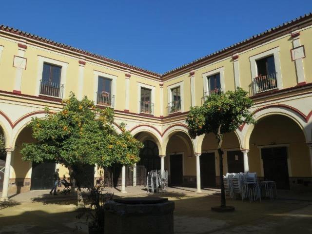 Ferienwohnung Convento De La Victoria Junto Al Cabildo Con Wifi Y Parking Gratis Sanlúcar de Barrameda Exterior foto
